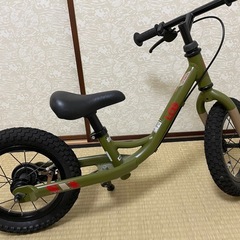 ストライダー 
/ LOG KICKER（ログキッカー）