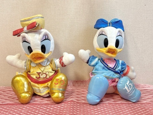 ディズニー　デイジー　30周年　ぬいぐるみ