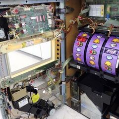 千歳市/恵庭市 パチスロ サミー 初代 北斗の拳 無想転生 4号機 コイン不要機 100V 無段階ボリューム データカウンター付き ホクトノケン スロットの画像