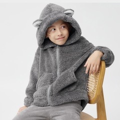 GU キッズ　パジャマ　140の画像