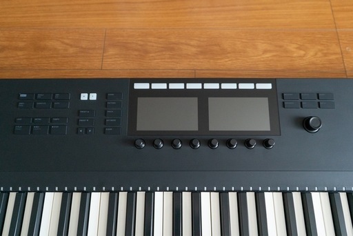 KOMPLETE KONTROL S88 MK2 MIDIキーボード