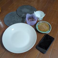 皿などの画像