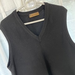 ARTEVARIO 黒 Vネック ノースリーブ ベスト