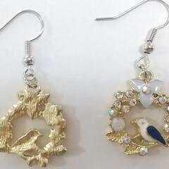ハンドメイド ピアス 小鳥の画像