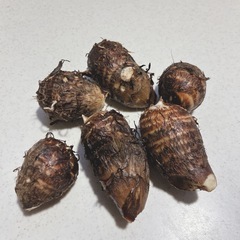 里芋6こ