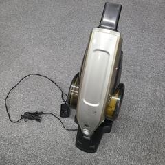 ハンディ掃除機　YC-H05D1