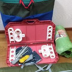 (美品)キャンプ用テント一式/敷きマット、シュラフ、ドリンクホルダー付きミニテーブル、エアー枕の画像