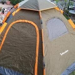 (美品)キャンプ用テント一式/敷きマット、シュラフ、ドリンクホルダー付きミニテーブル、エアー枕の画像