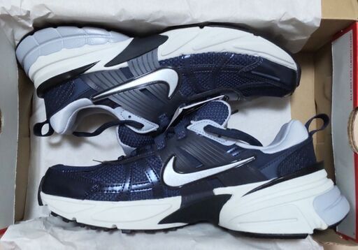26cm【新品未使用】 Nike V2K Run "Obsidian/Thunder Blue/Wolf Grey" HJ4497-400