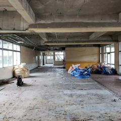 今回業務拡大につき解体工・雑工10名以上募集！★今回採用率99％！本気で積極採用中！ 長期・短期・等まずはアナタの希望の働き方をお教え下さい。の画像