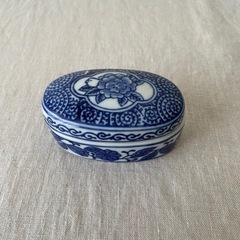 陶器セット　爪楊枝入れ　醤油差し　塩胡椒入れ　灰皿　小物入れ の画像