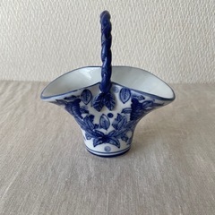 陶器セット　爪楊枝入れ　醤油差し　塩胡椒入れ　灰皿　小物入れ の画像