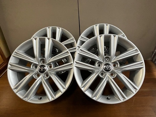 ② 　17インチ　ガリ傷無し210系クラウンアスリート　 純正ナット20個付き