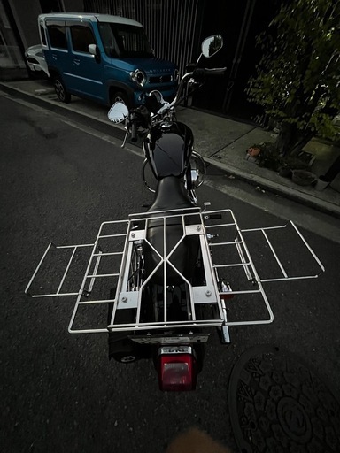 スポーツスター専用デカキャリア