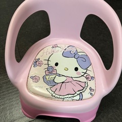 キティちゃん豆椅子