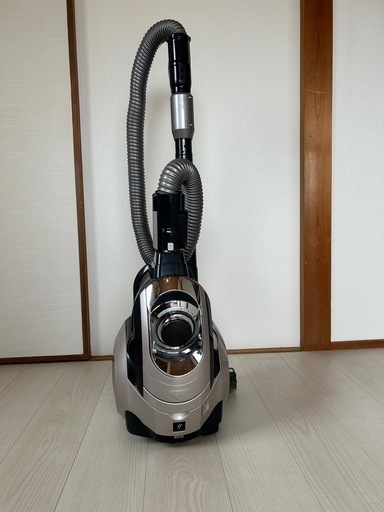 \nサイクロン掃除機】