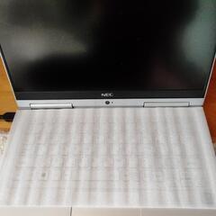売却済みWindows11ノートパソコン  第7世代CPU NEC LAVIE PC-HZ350GASの画像
