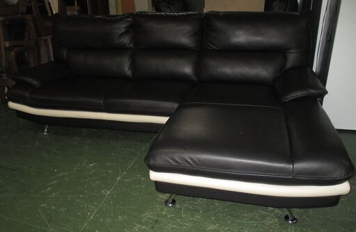 R201 千代田家具 人気 カウチソファ、本革 コーナーソファ、幅230cm Used・キレイ