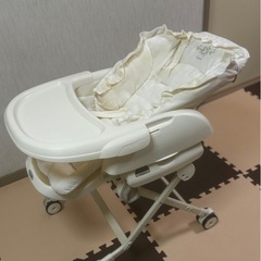 コンビ　ネムリス　ハイローチェア