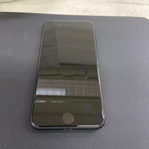 au iPhoneSE第3世代 64GB【トレファクラパーク岸和田店】 