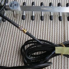 ヤギアンテナ （無線LAN用 Wi-Fiアンテナ）　「Yagi 2.4G １６単元」　※延長ケーブル２個 付けますの画像