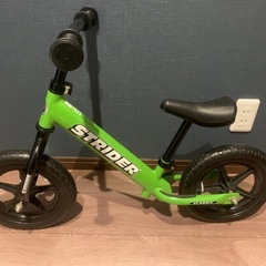STRIDER 　ストライダー　グリーン　緑　正規品　美品