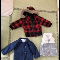 写真1枚目と2枚目！着ぐるみ、ベスト、コート（2着）の４着セット）