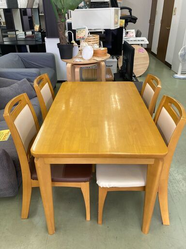 取引中】4人掛けダイニングセット