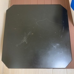 テーブル
