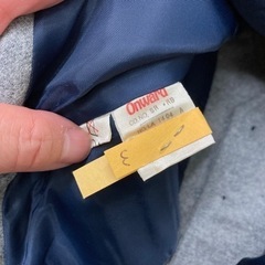 5歳オンワードスーツ　110〜120 ウールの画像