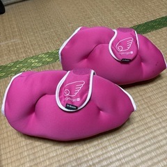 脚やせ-4cm!　レッグエンジェルフィット 足枕  着圧 脚やせ...