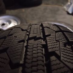 2018年製トーヨーオブザーブギズ155/65R14 中古4本スチールホイール組　低予算でスタッドレス必要な方に
