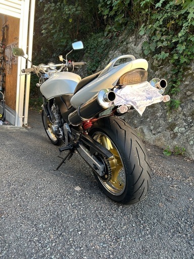 ホンダ　ホーネット250 HONDA HORNET250 mc31　4気筒 　