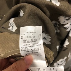 FRAYID 膝丈　花柄ワンピースの画像