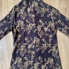 UNIQLO カリーヌ シルクプリントブラウス Sの画像