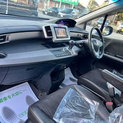 ホンダ フリード ハイブリッド ジャストセレクションの画像