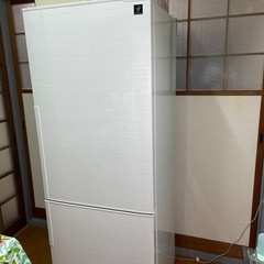 冷蔵庫　SHARP  SJ-PD27D-W