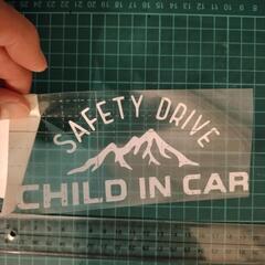 child in car ステッカー