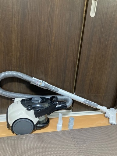 シャープ　サイクロンクリーナー決まりました