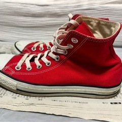 converseスニーカーの画像