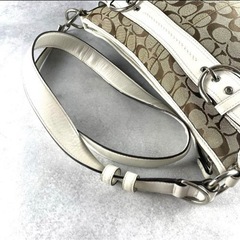 ⭕️靴/バッグ バッグ ショルダーバッグ【COACHショルダーバッグ】お値下げしました⬇️⬇️の画像