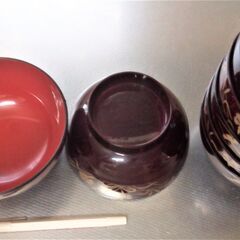 漆器のお椀 4個セット 汁椀 吸物椀 中古の画像
