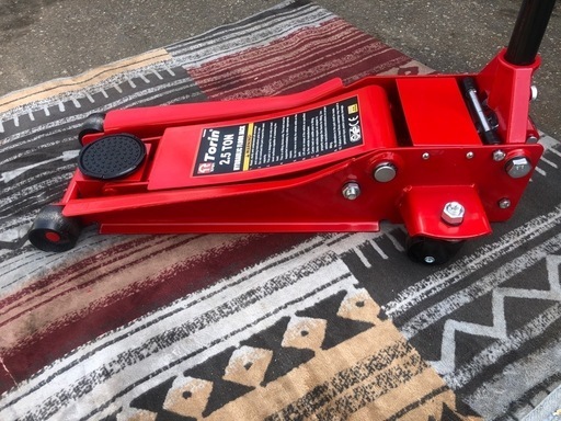 トリン　2.5T ガレージジャッキ　未使用　