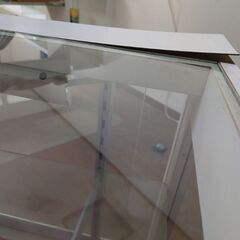 古いショーケース 10月14日、15日に取りに来てくれる方 14日中に問い合わせ無ければ廃棄しますの画像