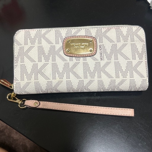 新品】MICHAEL っぽくっ KORS 財布 【お値下げ交渉可】