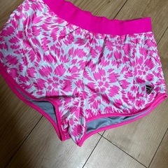 adidas スポーツ　パンツ　L sizeの画像