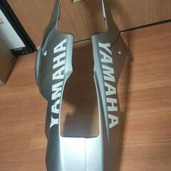 ヤマハ YZF－R1 5PWアンダーカウルL/R 純正シルバ－塗装補正済み後 未使用 ＹＡＭＡＨＡステッ  カー付きの画像