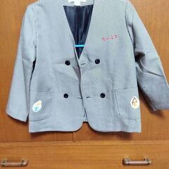 保育園の制服、新品