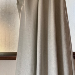 既製サイズカーテン6枚セット　腰窓用4枚、掃き出し窓用2枚の画像