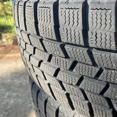 車のパーツ タイヤ、ホイールの画像